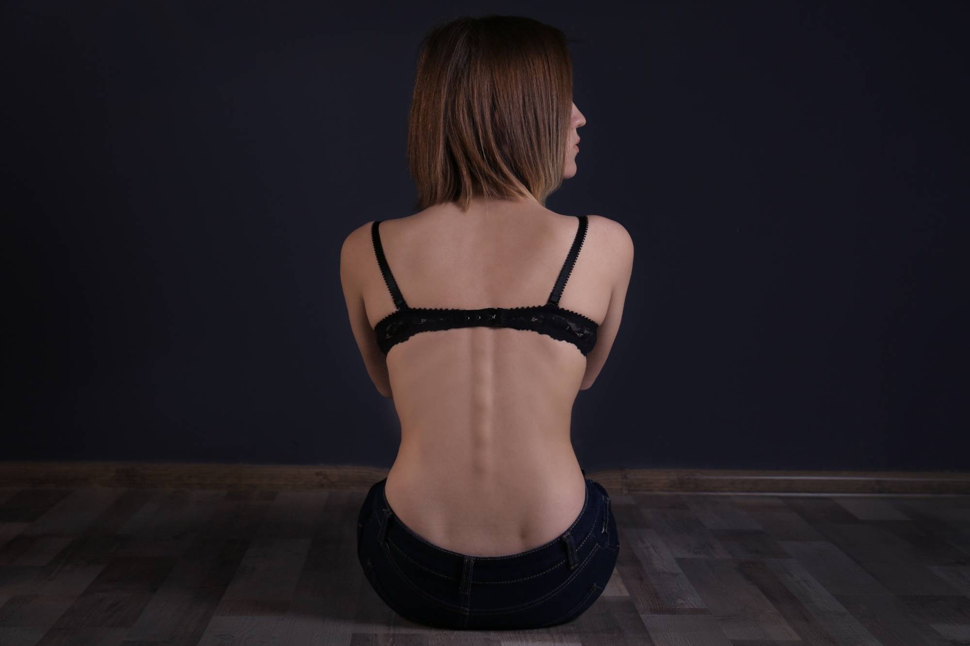 Zdjęcie podglądowe tematu artykułu jakim jest anoreksja
