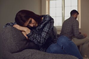 Zdjęcie podglądowe, którego tematem jest problem współuzależnienia